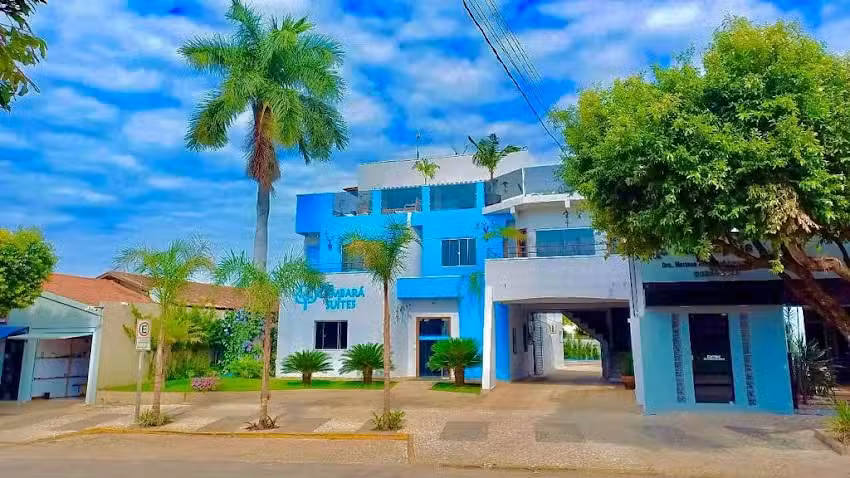 Pousada Cambar&aacute; Suites