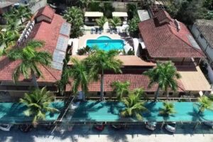 Pousada Camburioca – Praia de Camburí | Litoral Norte SP