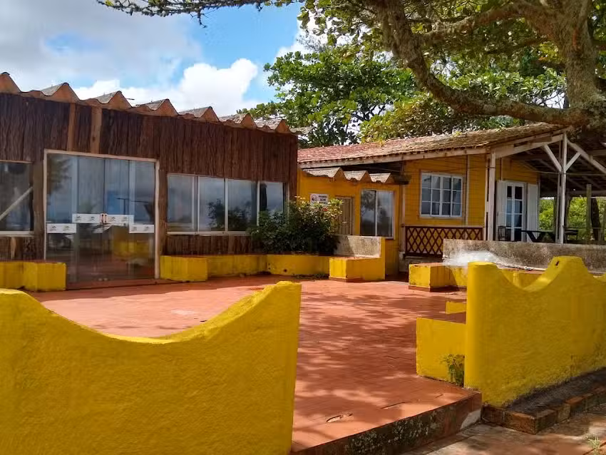 Pousada & Camping Recanto dos Golfinhos