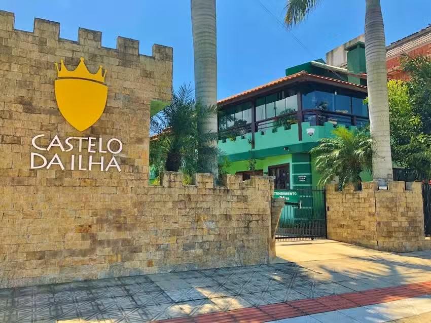 Pousada Castelo da Ilha