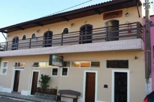 Pousada Central-Canan&eacute;ia