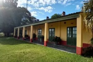 Pousada Ch&aacute;cara das Roseiras