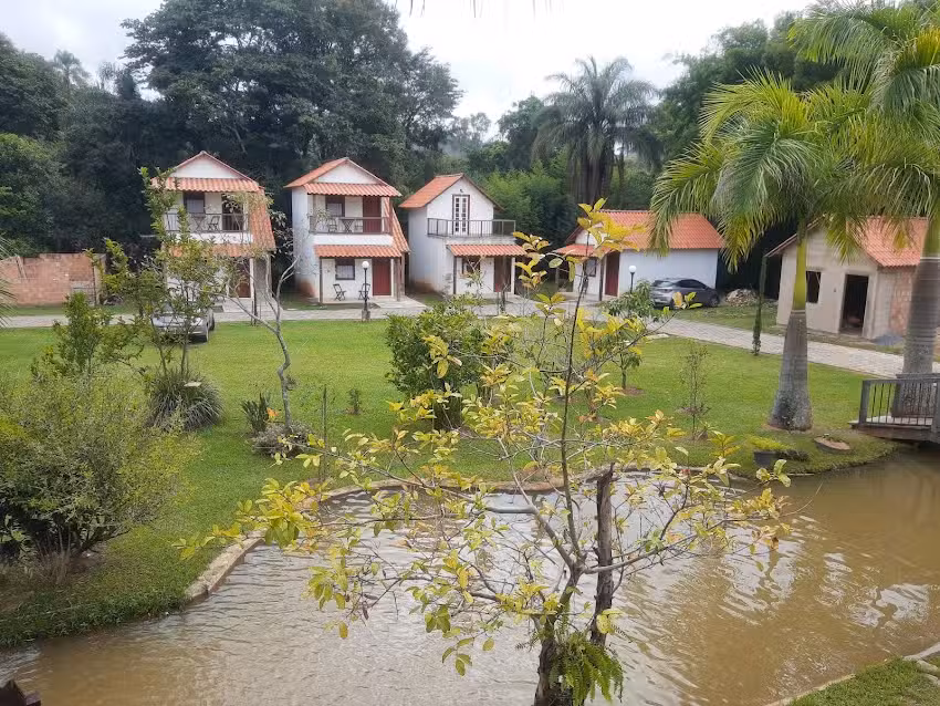 Pousada Chal&eacute;s Jatob&aacute;