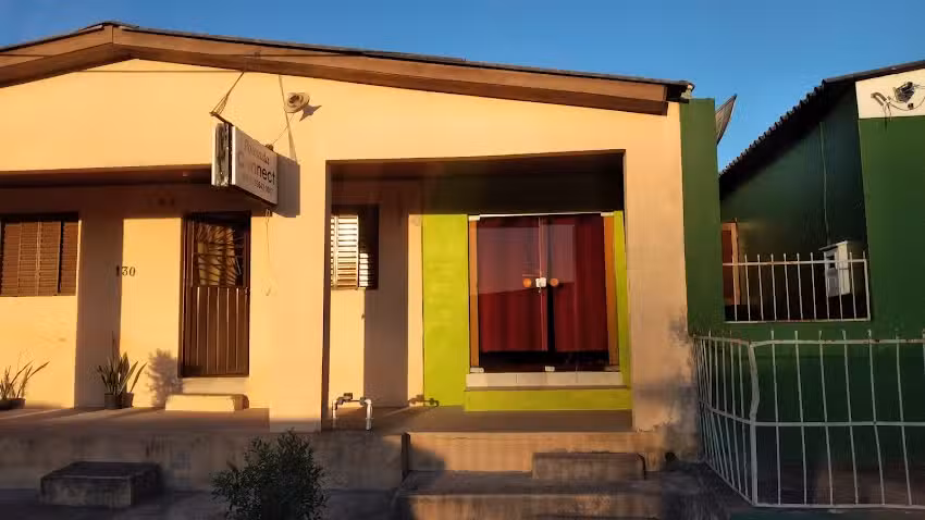 Pousada connect Apart-Hotel ( privada, voc&ecirc; n&atilde;o compartilha a casa com ningu&eacute;m, s&oacute; para voce, ou sua fam&iacute;lia e amigos )