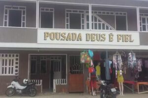 Pousada Deus é Fiel