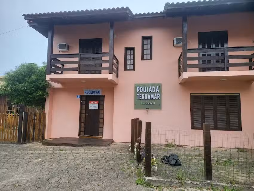 Pousada Don Antonio Praia &ndash; 50 metros da Praia!