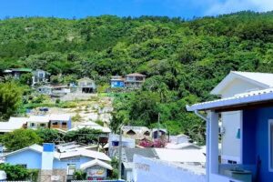 Pousada e Estacionamento PINGO DE OURO