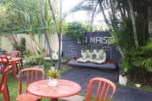 Pousada e Hostel La Maison