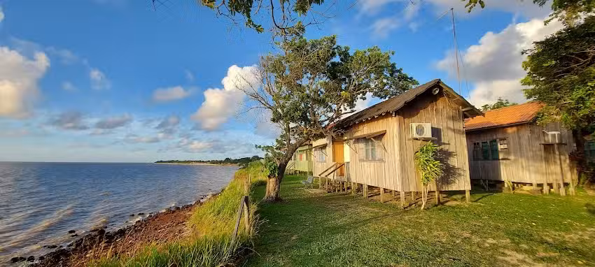 Pousada e Restaurante Bosque dos Aru&atilde;s