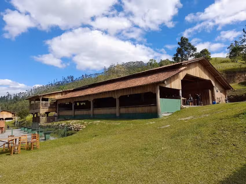 Pousada e Restaurante Tomio