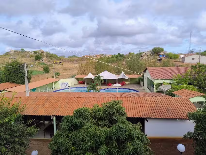 POUSADA E RESTAURANTE VALE VERDE