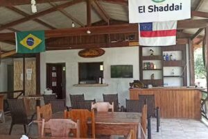 POUSADA EL-SHADDAI RIO UATUM&Atilde;. Propriet&aacute;rio: conga