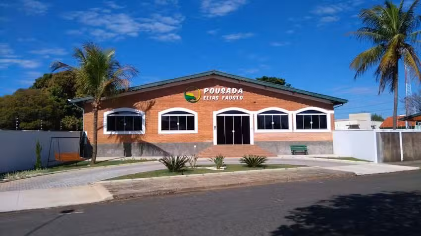 Pousada Elias Fausto