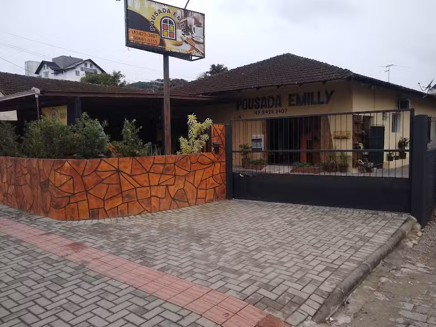Pousada Emilly
