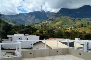 Pousada Encanto das Montanhas. Edificio Caparaó.