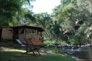 Pousada Est&acirc;ncia Rio Acima