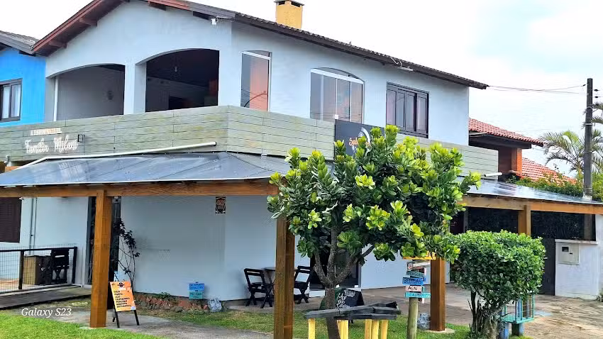 Pousada fam&iacute;lia Milani