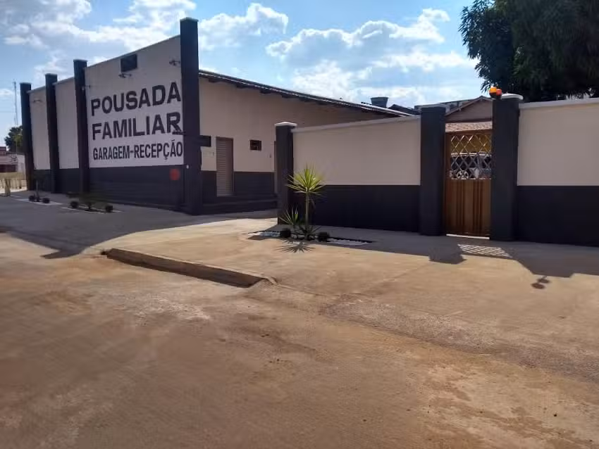 Pousada Familiar Hotel