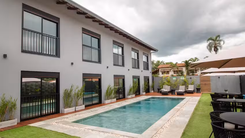 Pousada Flores do Carmo