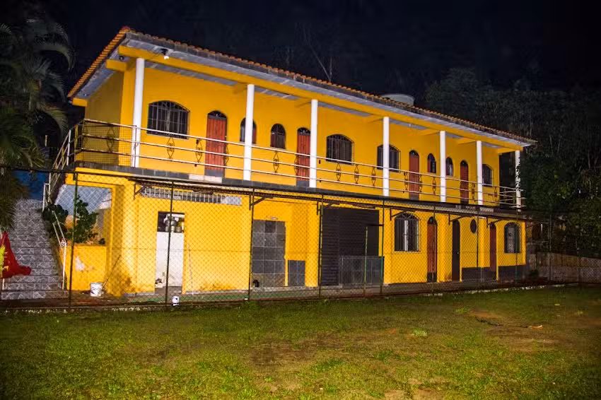 Pousada Ideal House