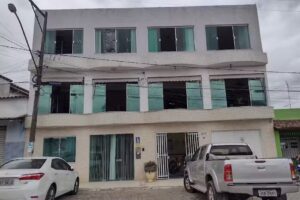 Pousada L&aacute; Em Casa