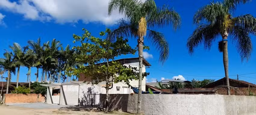 Pousada Max House