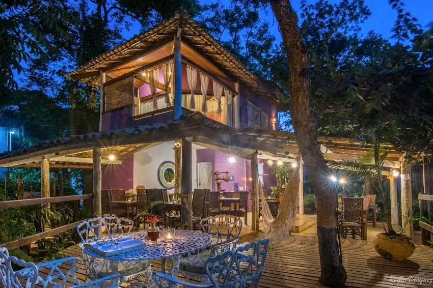 Pousada Na&iacute;nas