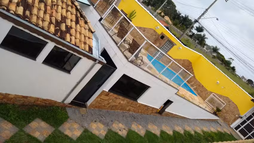 Pousada Parada da Rota ( Localizada na Rota da Luz em Taubat&eacute;)