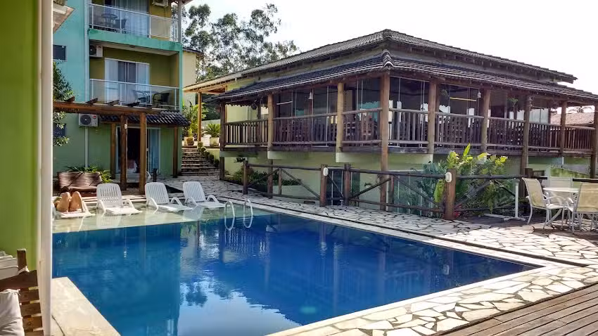 Pousada Penedo House