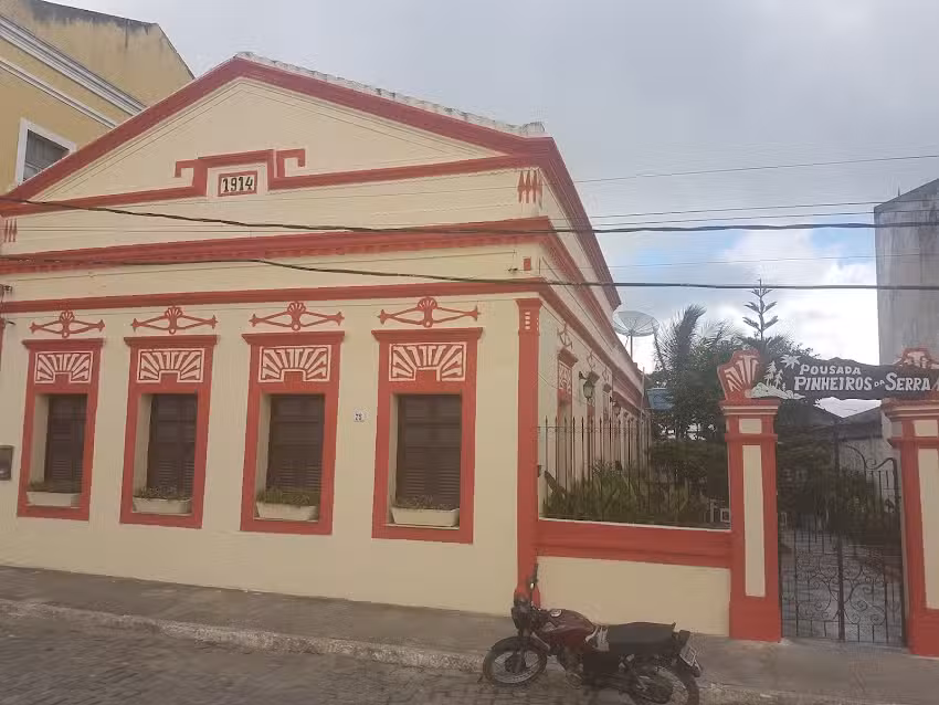 Pousada Pinheiros Da Serra