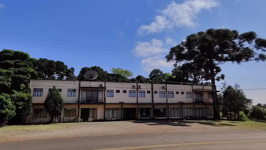 Pousada Pinho Hotel
