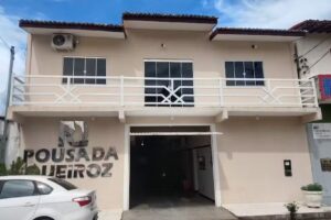 Pousada Queiroz