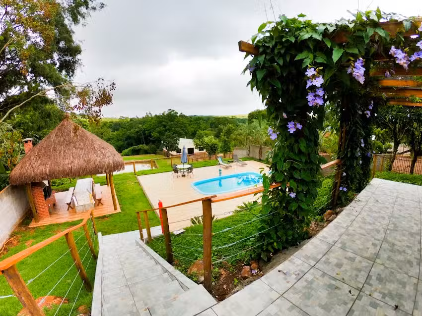 Pousada Rancho La&ccedil;ador