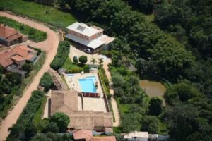 Pousada Recanto dos Ara&ccedil;&aacute;s