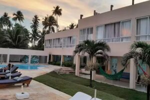 Pousada Recanto H&aacute; Mar, o melhor custo beneficio p&eacute; na areia em Macei&oacute;