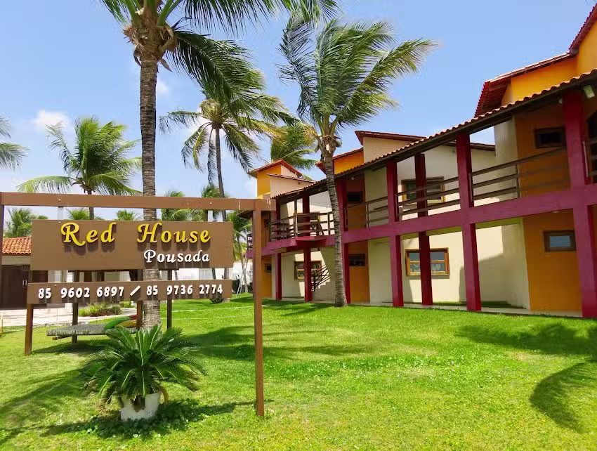 Pousada Red House