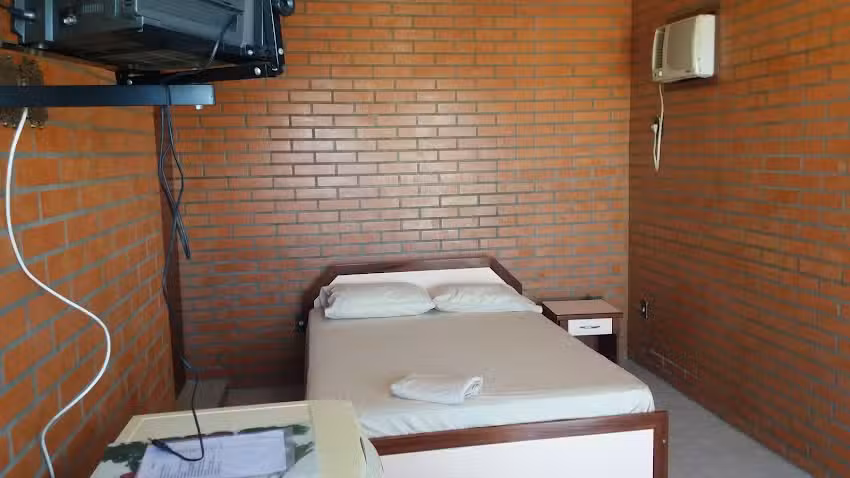 Pousada Restaurante &ndash; mansao dos lagos