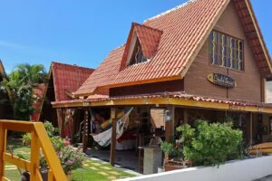 Pousada Rom&acirc;ntica Chal&eacute; Su&iacute;&ccedil;o