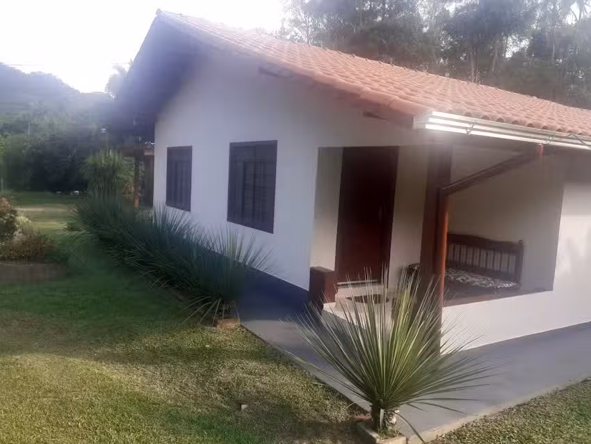 Pousada rota das cachoeiras .