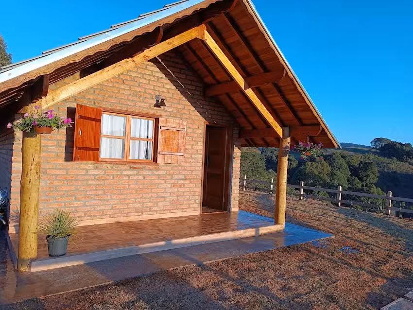 Pousada rota nas montanhas