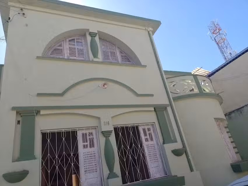 Pousada Sagrada Fam&iacute;lia