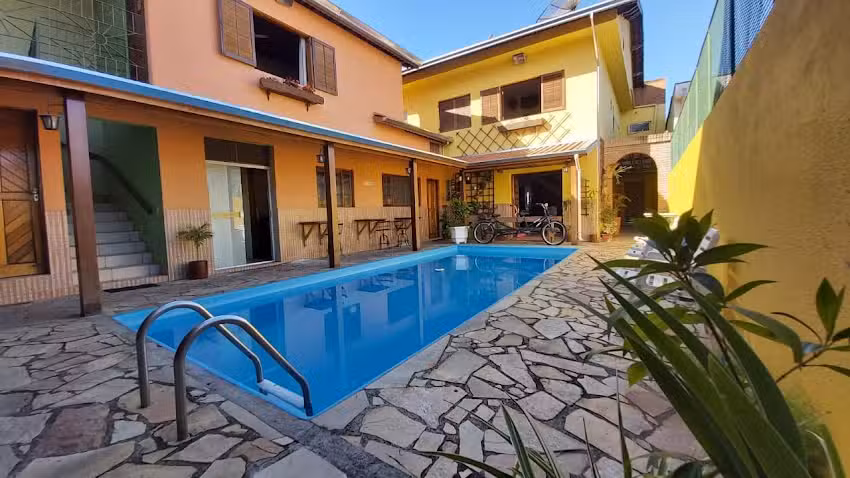 Pousada Sales&oacute;polis