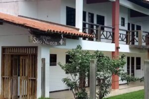 Pousada São Nunca