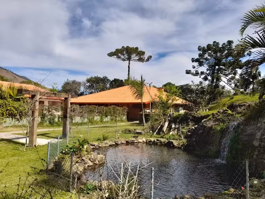 Pousada Solar dos Can&aacute;rios