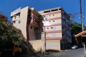 POUSADA TR&Ecirc;S IRM&Atilde;S