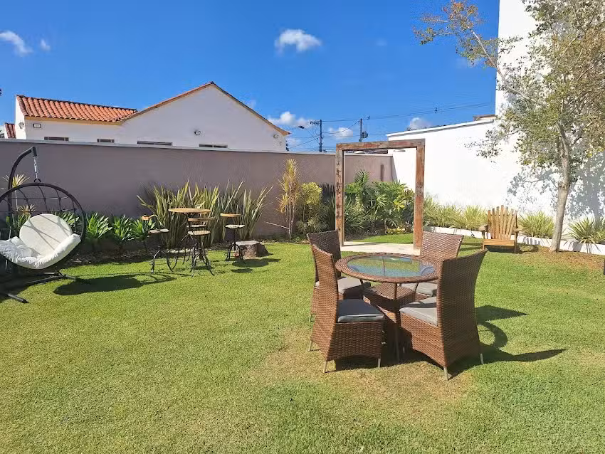 Pousada Villa Tiradentes Su&iacute;tes &ndash; Centro.