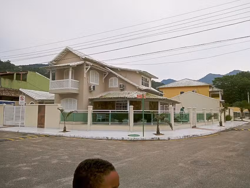 Pousada Vit&oacute;ria em Angra