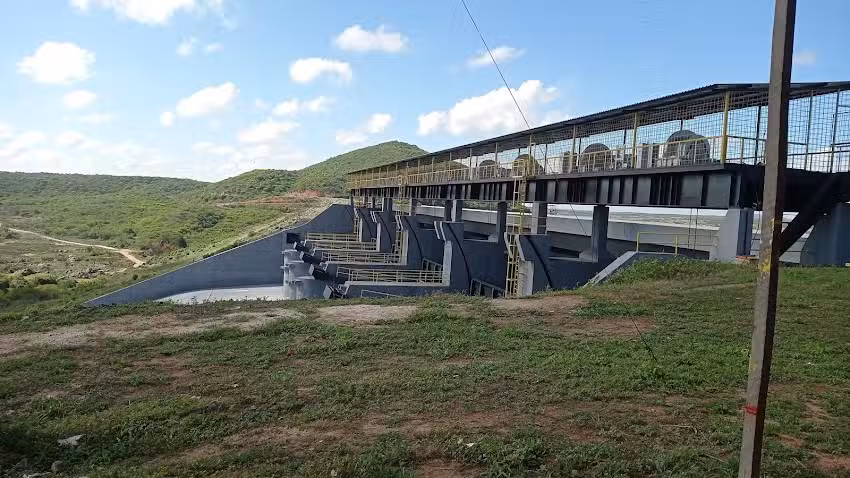 PousadaTil&aacute;pia