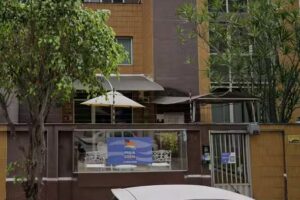 Praia da Costa Su&iacute;tes