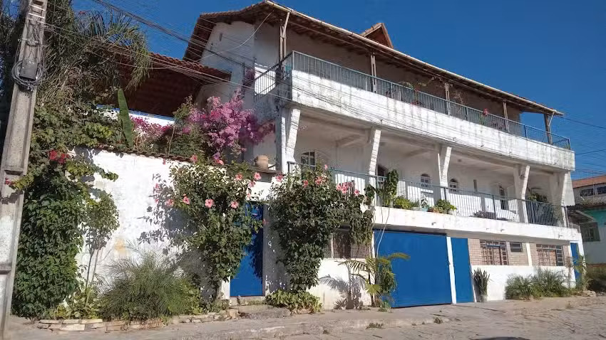 Primavera Su&iacute;tes